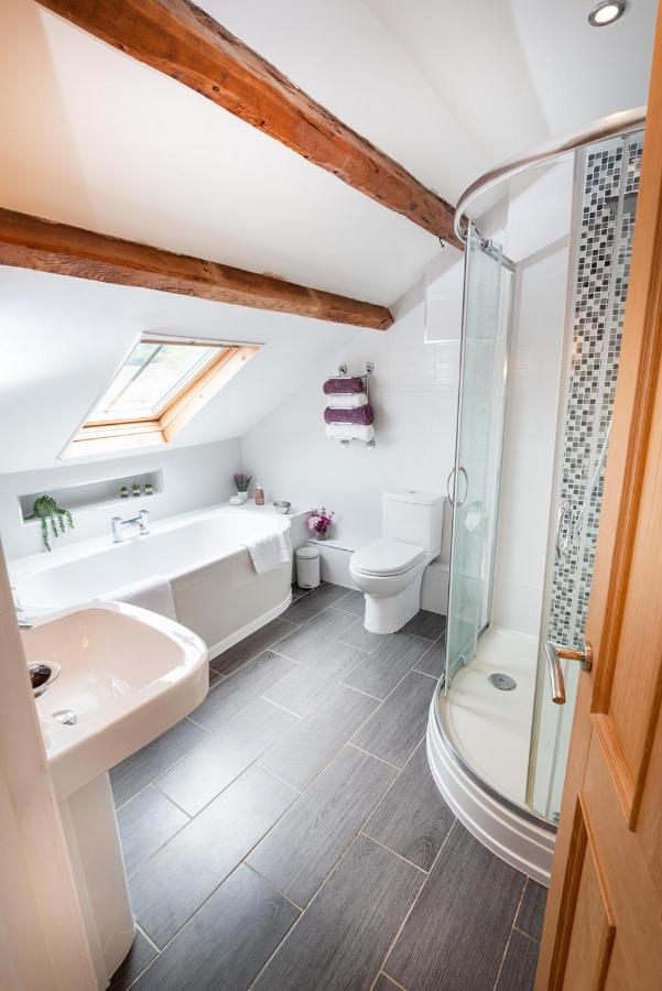 Luxury Studio Apartment - Town Centre Whitehaven Eksteriør billede